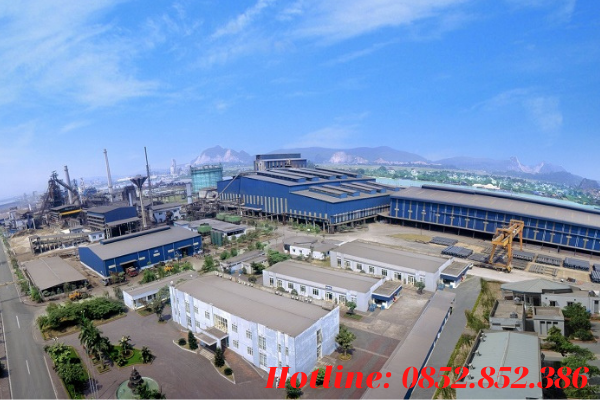 Nhà máy thép Hòa Phát là một trong những doanh nghiệp sản xuất các sản phẩm ống thép và thép xây dựng lớn nhất thị trường Việt Nam