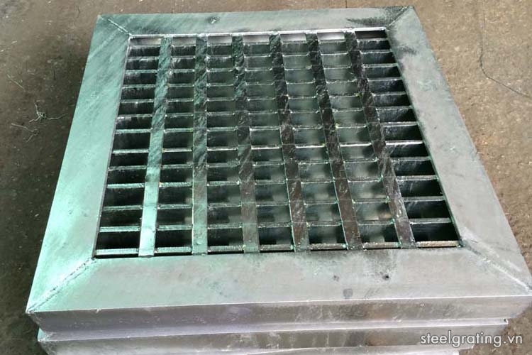 Tấm Grating làm nắp hố ga